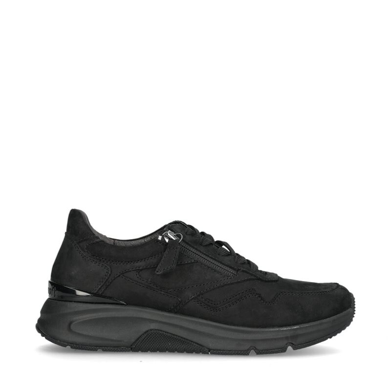 0103.01.001 Sneakers