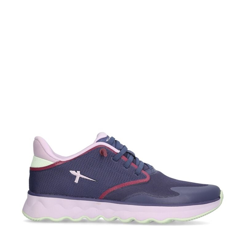 23700-44 569 Sneakers